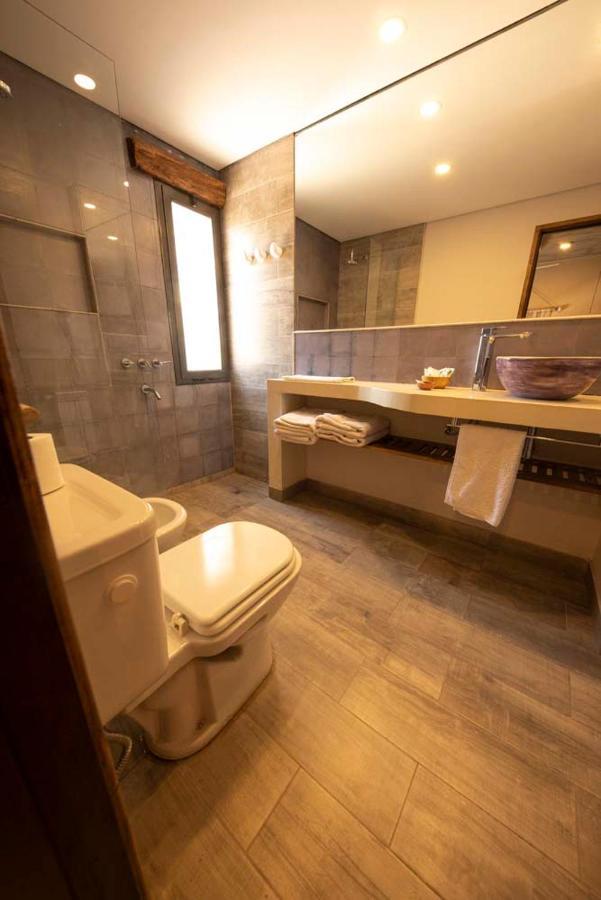 טיליקארה Hotel Tulmas מראה חיצוני תמונה