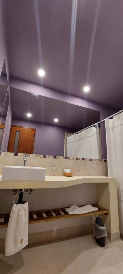 טיליקארה Hotel Tulmas מראה חיצוני תמונה